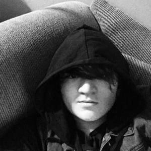 Meet your Posher, Dillon